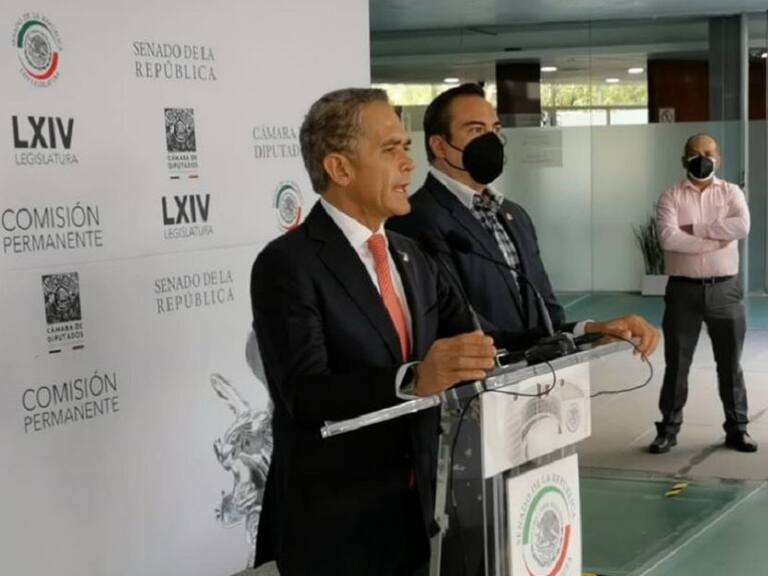 Morenistas van contra Mancera por tragedia de la Línea 12