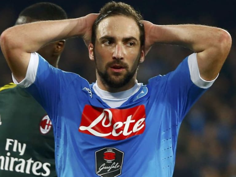 Un restaurante venderá pizzas a un euro si se lesiona Gonzalo Higuaín
