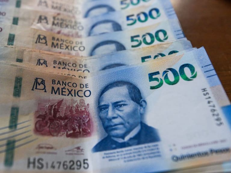Proponen aumentar a 30 días de salario el pago de aguinaldo
