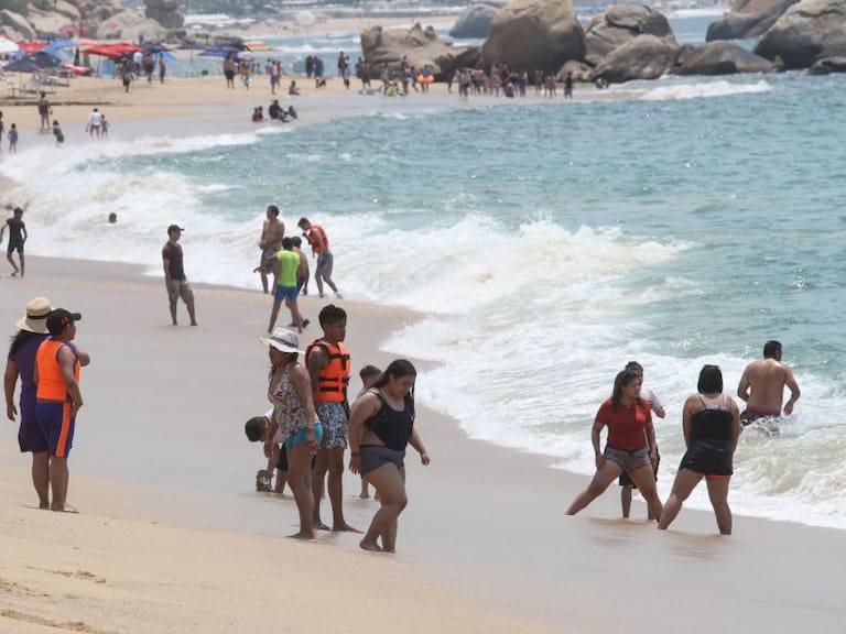 ¿Sales de vacaciones? Cofepris revela qué playas son aptas para visitar