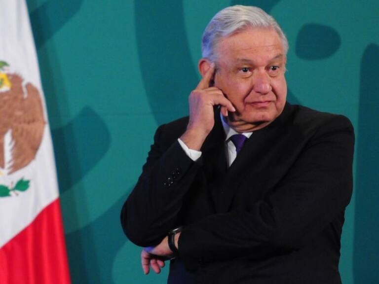 Que en NL se considere a la gente tras multas del INE a Samuel García: AMLO