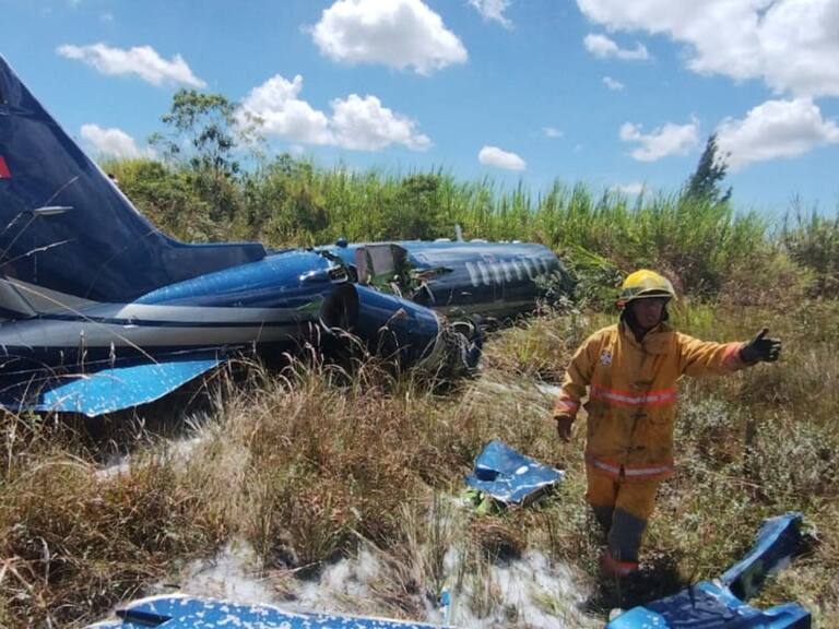 La nave salió de la pista al aterrizar
