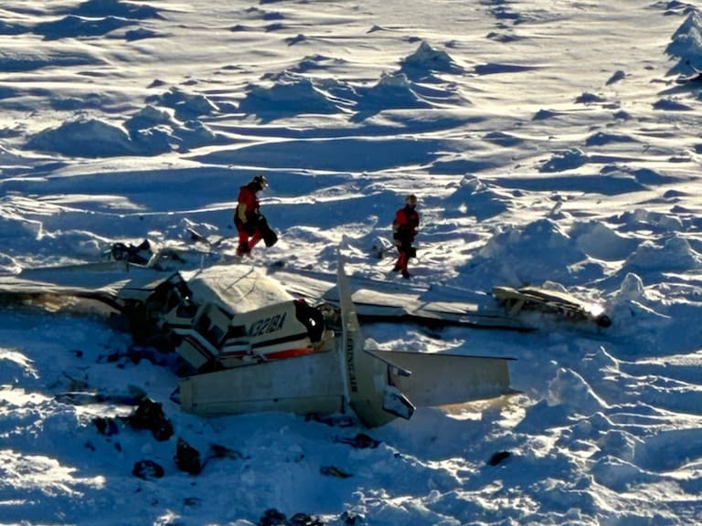 La Guardia Costera de Alaska localizó la aeronave a 54 km de Nome.