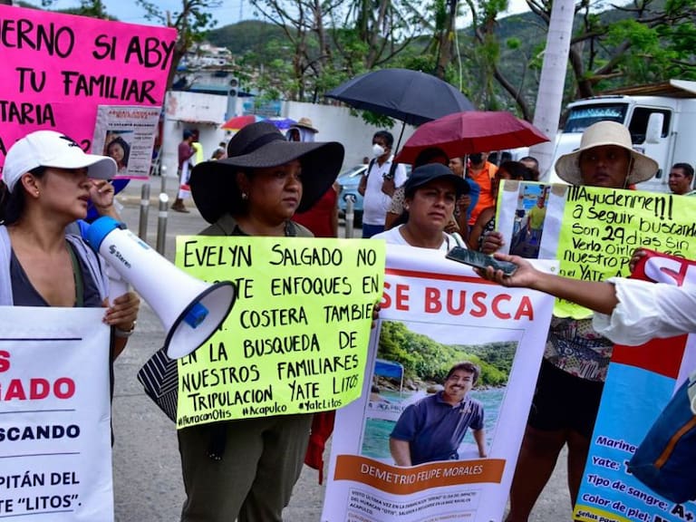 Mayoría de desaparecidos por Otis se piensa están en el mar: AMLO